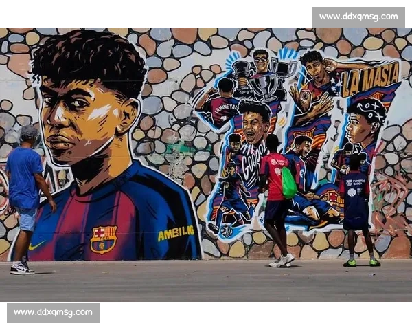 从球童到巨星：亚马尔与 C 罗的时光对话